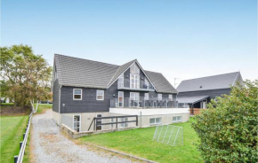 10 Bedroom Pet Friendly Home In Ebeltoft
